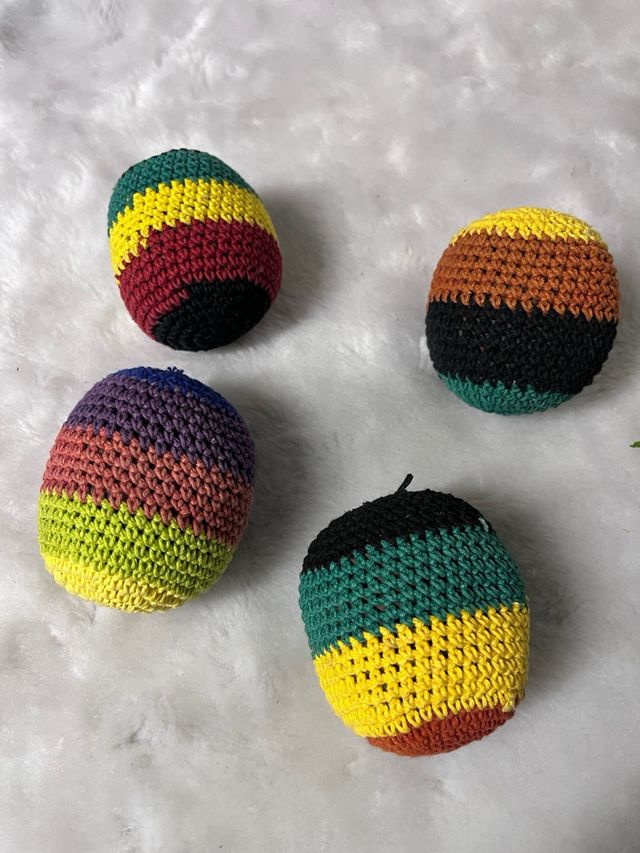 Pelotas de Malabares Tejidas