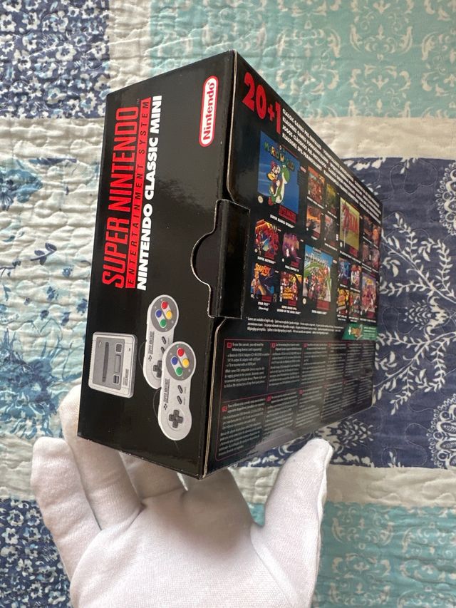 SUPER NINTENDO CLASSIC MINI IMPECCABILE