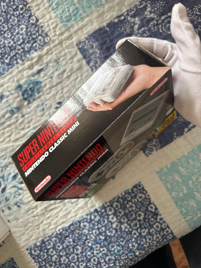 SUPER NINTENDO CLASSIC MINI IMPECCABILE
