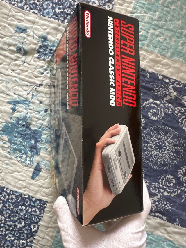 SUPER NINTENDO CLASSIC MINI IMPECCABILE