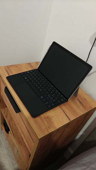 Microsoft Surface Go 3 + lápiz + teclado + funda
