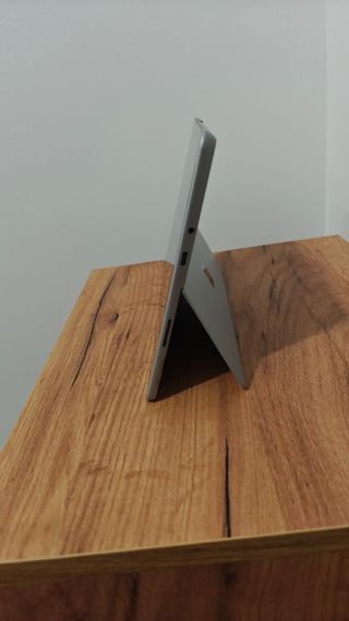 Microsoft Surface Go 3 + lápiz + teclado + funda