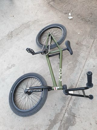 Bicicleta BMX CULT, ODYSSEY, PROFILE, FLYBIKES.