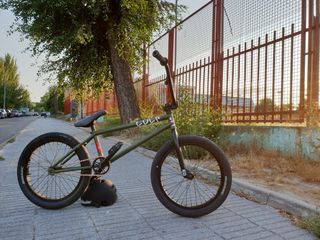 Bicicleta BMX CULT, ODYSSEY, PROFILE, FLYBIKES.