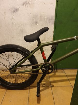 Bicicleta BMX CULT, ODYSSEY, PROFILE, FLYBIKES.
