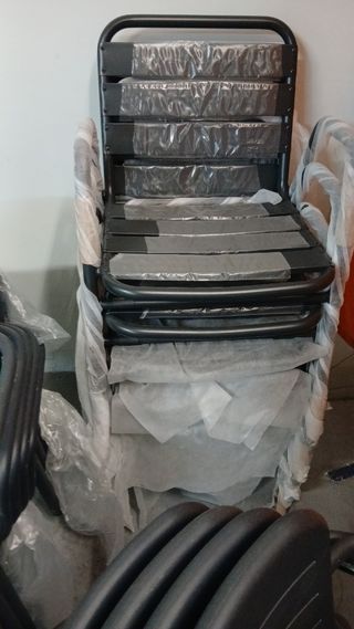 Sillas de bar apilables