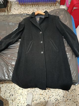 Gabardina de invierno negra