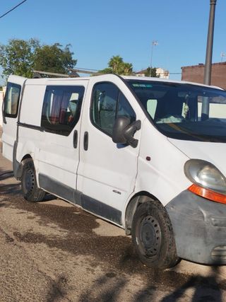 Nissan Primastar 2005