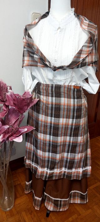 Traje de casera adulto talla única 90 de largo