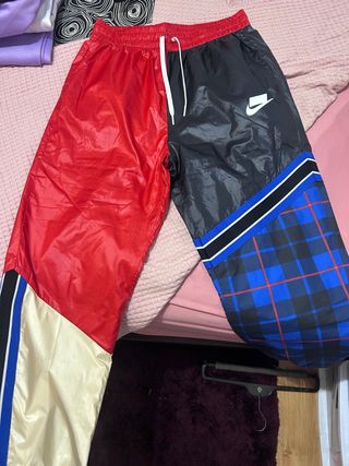 Pantalón chándal Nike multicolor