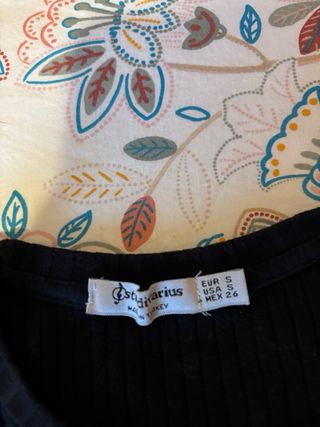 Camiseta ajustada Bershka Negra Talla XS