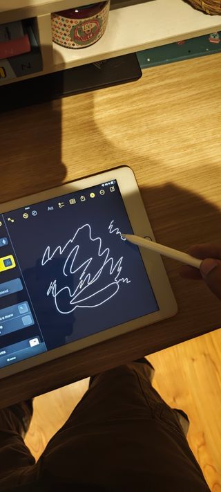 iPad 6ª Gen 128GB + Apple Pencil