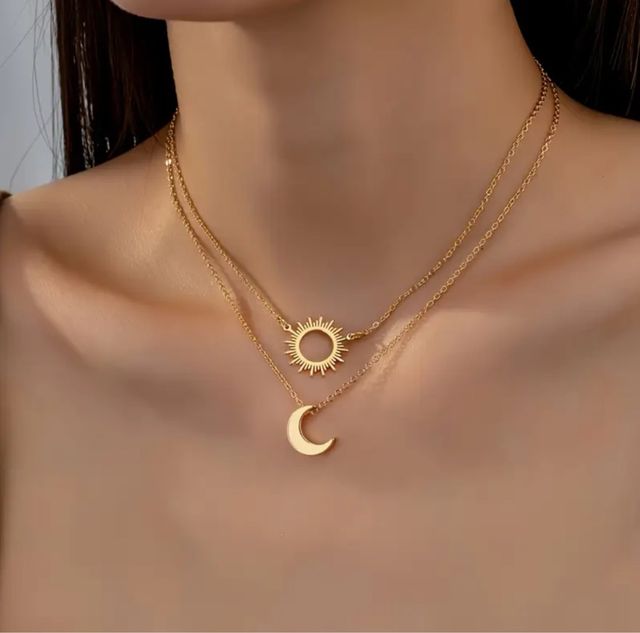 Collar 2 Piezas Sol y Luna Estilo Medio Oriente!!