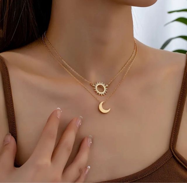 Collar 2 Piezas Sol y Luna Estilo Medio Oriente!!