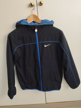 Chaqueta Nike Negra y Azul con Capucha, reversible