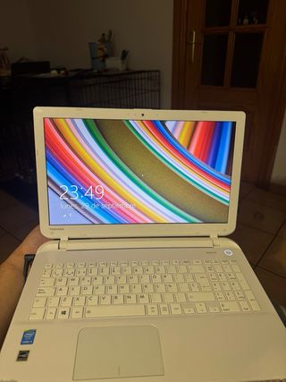 Ordenador Portátil Toshiba Blanco