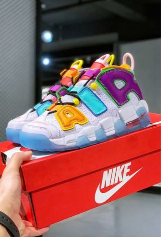 Zapatillas NikeAirMore Uptempo Multicolor talla 36