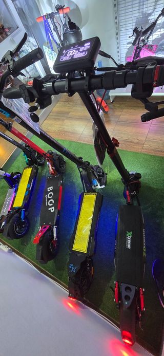 Patinetes Eléctricos Xtreme y  SmartGyro 
Nuevos 