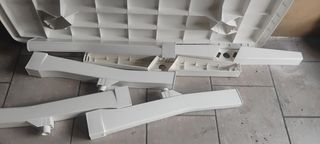 Tavolo in plastica bianco