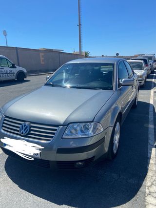 Volkswagen Passat 2003