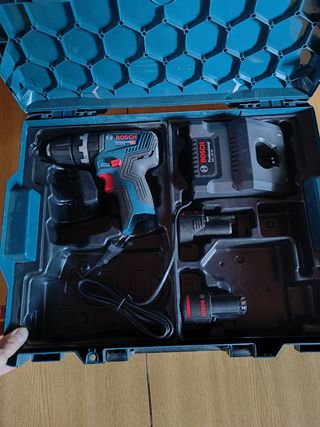 Taladro percutor Bosch GSB 12V-35