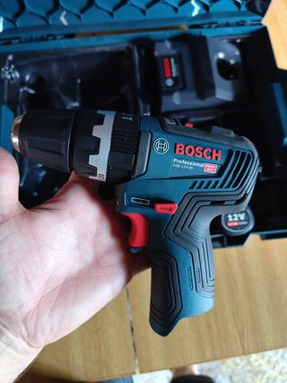 Taladro percutor Bosch GSB 12V-35