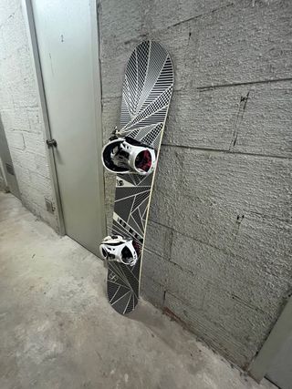 Tabla de Snowboard con Fijaciones