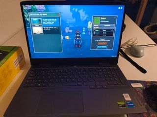 Lenovo LOQ 15IRH8 Portátil Gaming