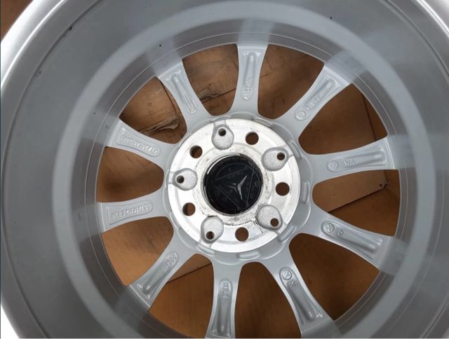 Llantas Mercedes Vito Viano Clase V w447 w639 16”