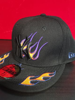 Gorra New Era 59Fifty NYC Llamas Negra 7.1/2