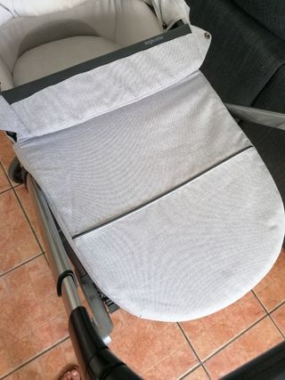 Carro Bebé Inglesina Aptica Gris