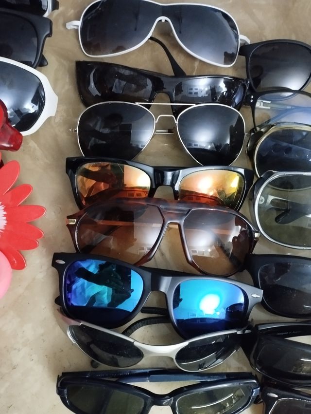 Lote de gafas de sol