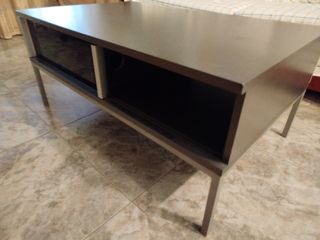 Mesa de centro moderna metal y madera
