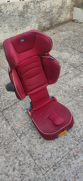 Silla de coche Chicco roja