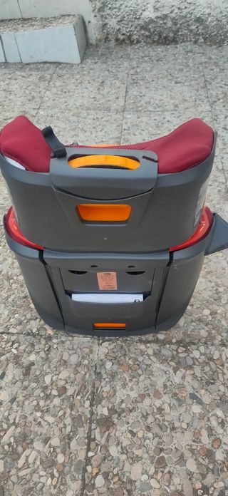 Silla de coche Chicco roja