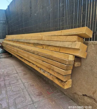 Listones de Madera Largos