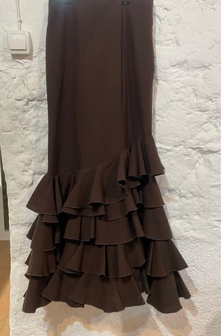 Falda flamenca marrón con volantes