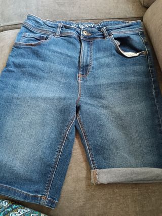 Pantalón vaquero corto niño azul