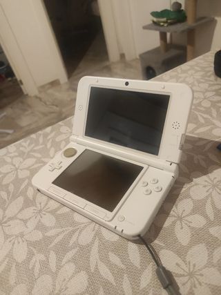 Nintendo 3DS XL Blanca