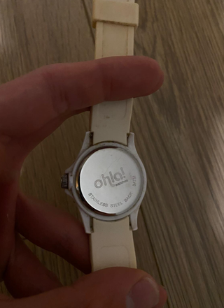 Reloj Ohla! Beige y Plateado