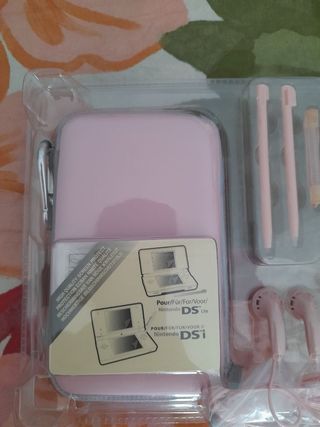 NUEVO.DSi/DS Lite: Funda NEGRA+ accesorios NEGROS 