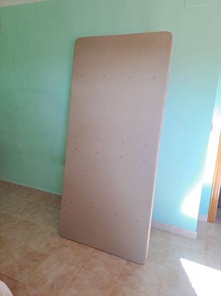 2 Bases tapizadas/ somieres 90x190 con patas