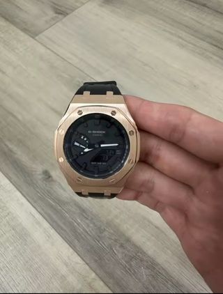 Casio G-Shock GA-2100 Modificado Dorado y negro