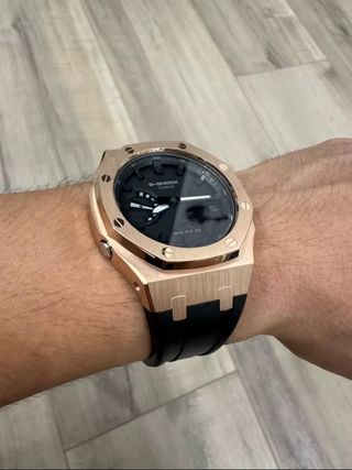 Casio G-Shock GA-2100 Modificado Dorado y negro