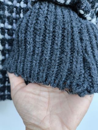 Chaquetón de invierno gris y negro
