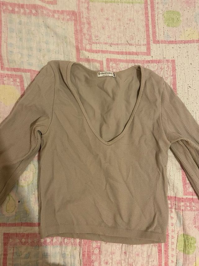 Top manga larga Stradivarius beige