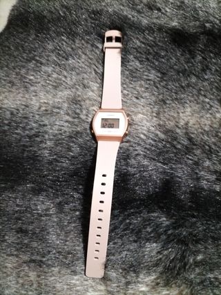 Reloj Casio Vintage Dorado y Rosa
