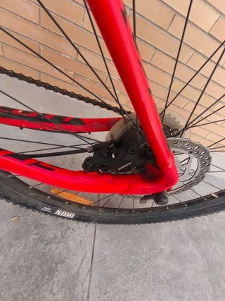 Bicicleta Scott Scale 970 naranja