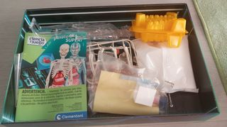 Juego Superanatomía Clementoni nuevo 