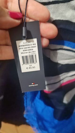 Pañuelo Tommy Hilfiger hojas azul y rosa